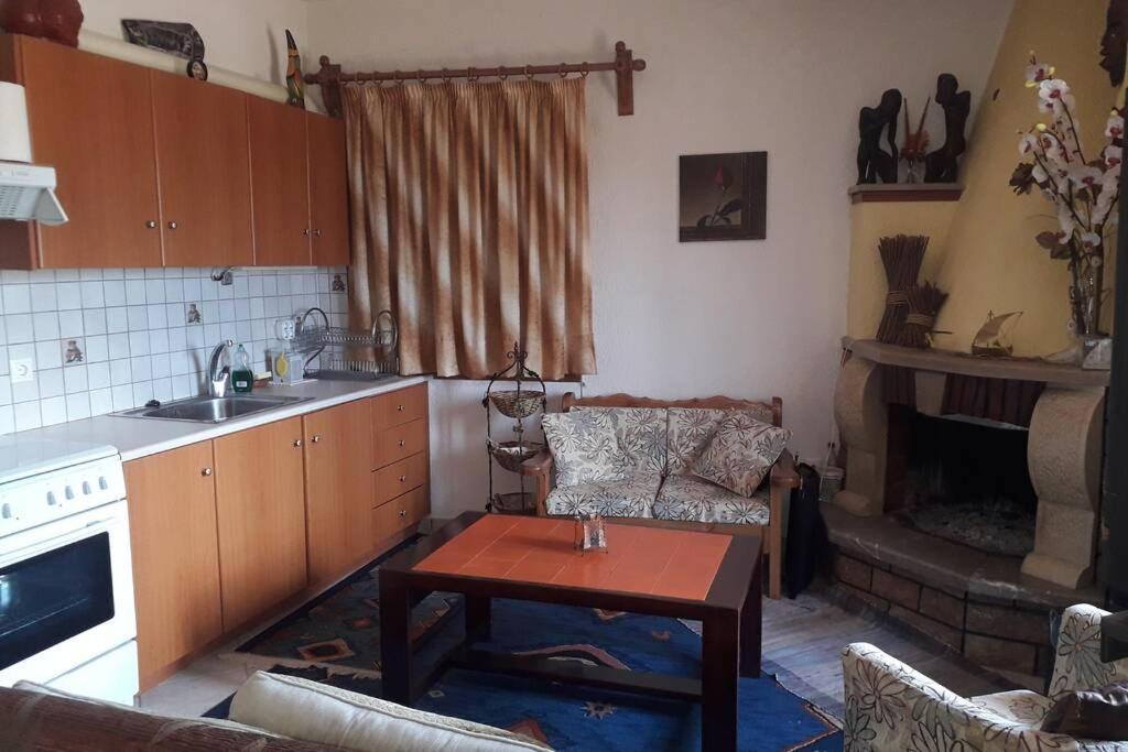 Efis House Appartement Kalívia Buitenkant foto